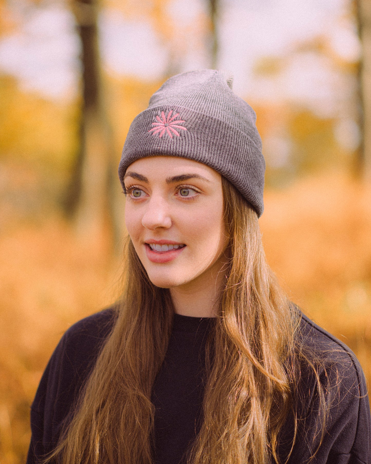 Beanie - Embroidered Flower